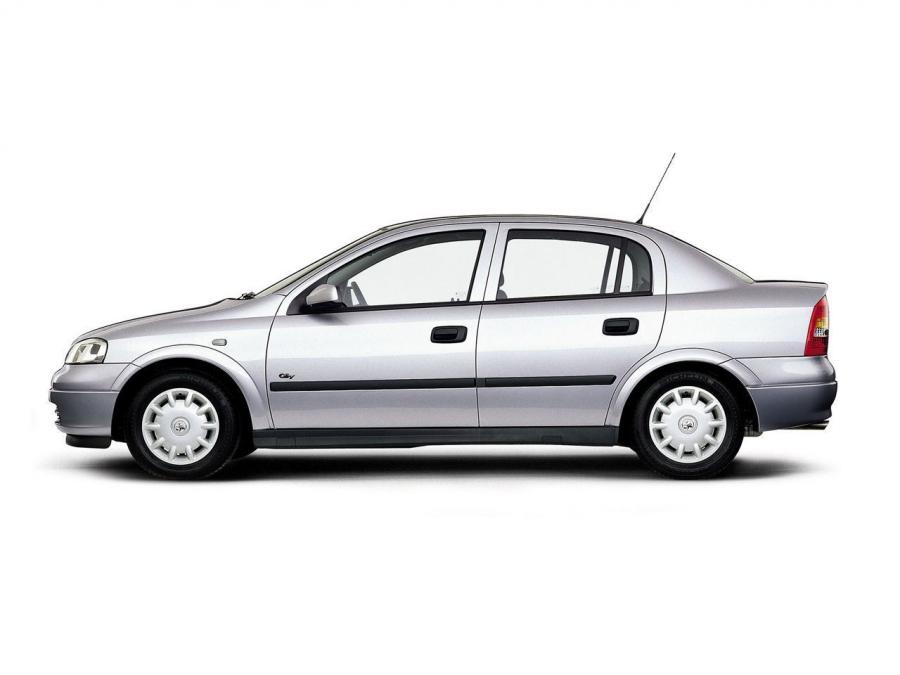  Holden Astra Sedan 1999 года  (фото 3 из 5)